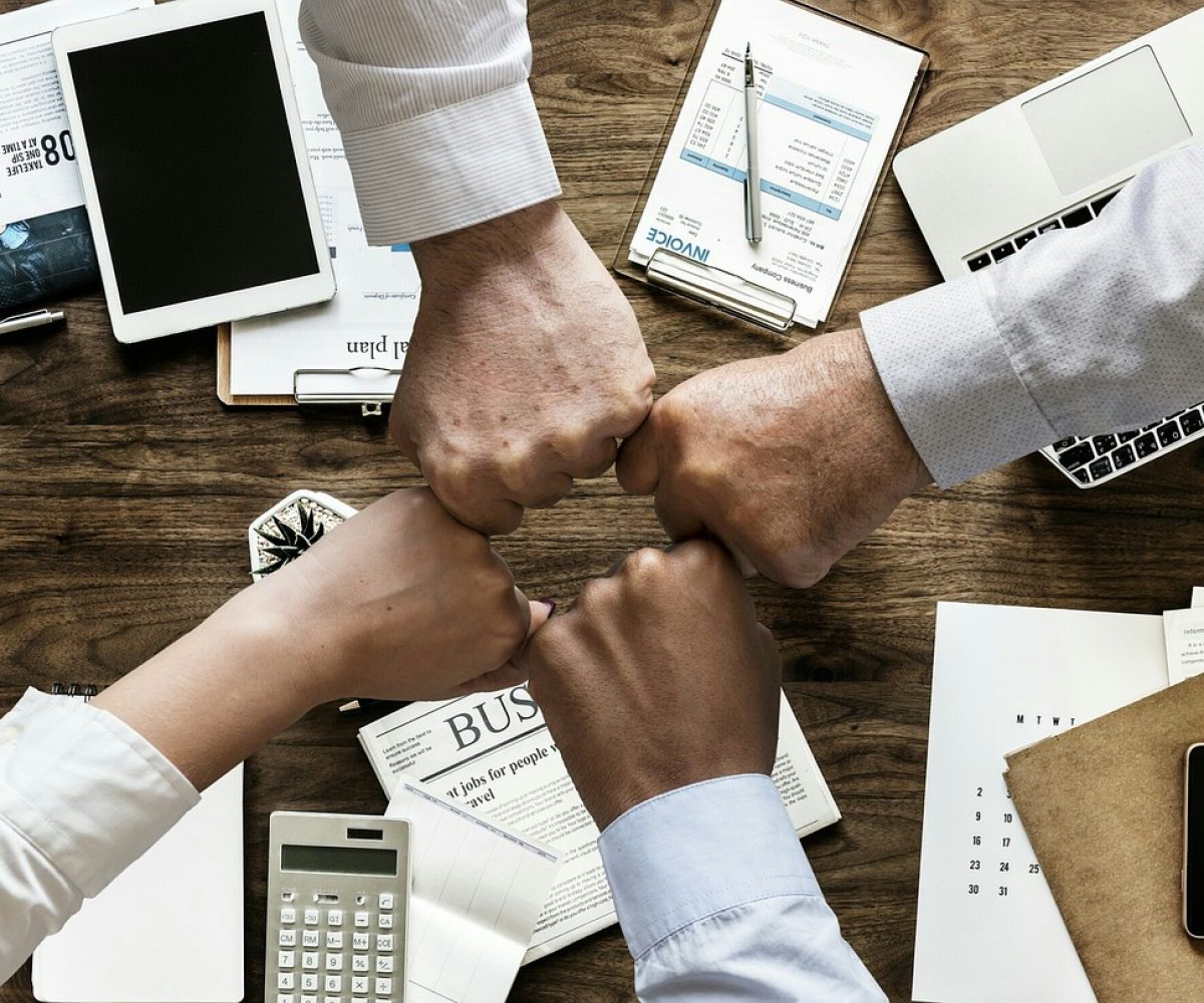 teamwork-3213924_1280